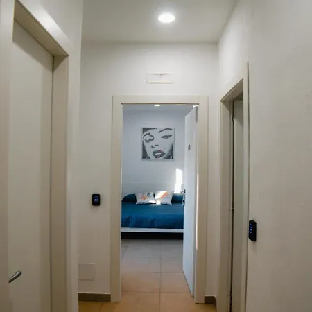 Al Mare Fuori Bed & Breakfast 3*